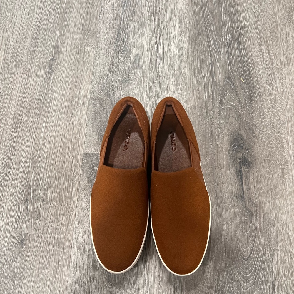 Vince Women's Loafers Size 6 1/2.  New with tag.
